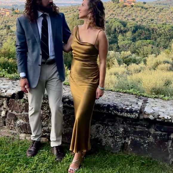 Shona Joy Giorgia Asymmetrical Midi Dress - Picture 5 of 6